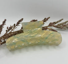 Load image into Gallery viewer, Marbles Hair Claws