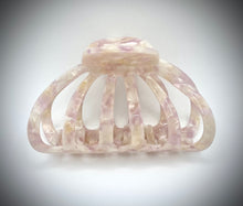 Load image into Gallery viewer, Queen's Hair claws