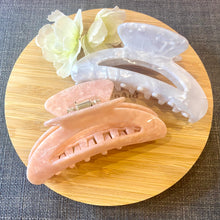 Load image into Gallery viewer, Corallith Hair Claws