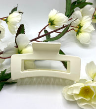 Load image into Gallery viewer, Classic Hair Claws