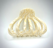 Load image into Gallery viewer, Queen's Hair claws