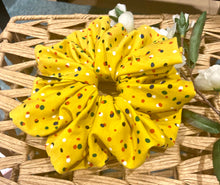 Load image into Gallery viewer, Polka Dot
