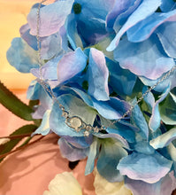 Load image into Gallery viewer, Zeus Necklace
