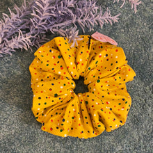 Load image into Gallery viewer, Polka Dot
